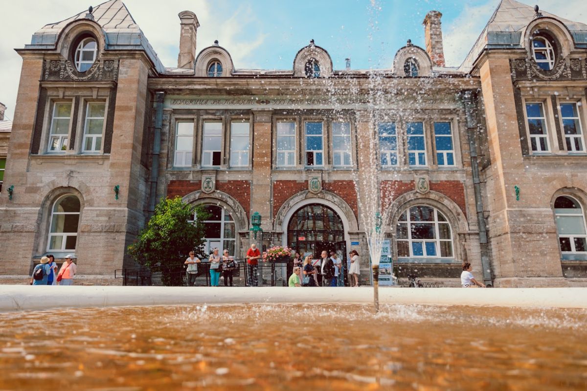 Экскурсия: История Нарвской больницы