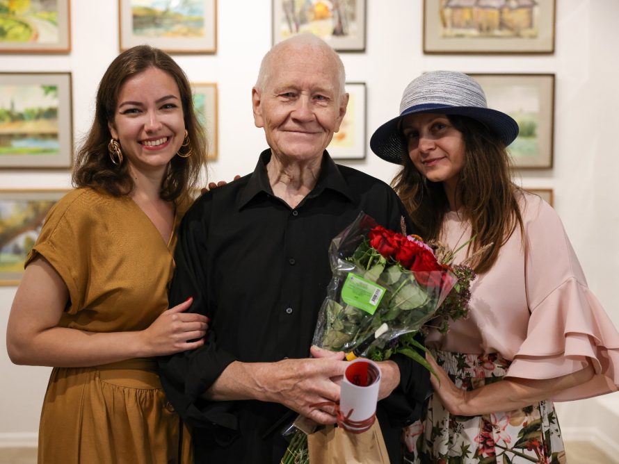 296118116_5660940240603980_3387268167938023482_n