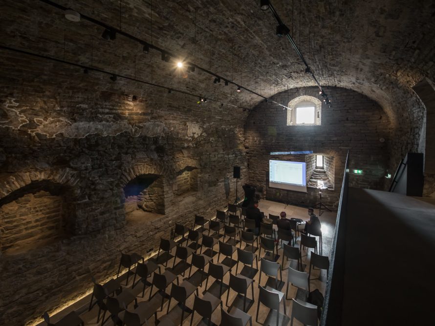 122044971_3203945516380864_3205057649652057913_o